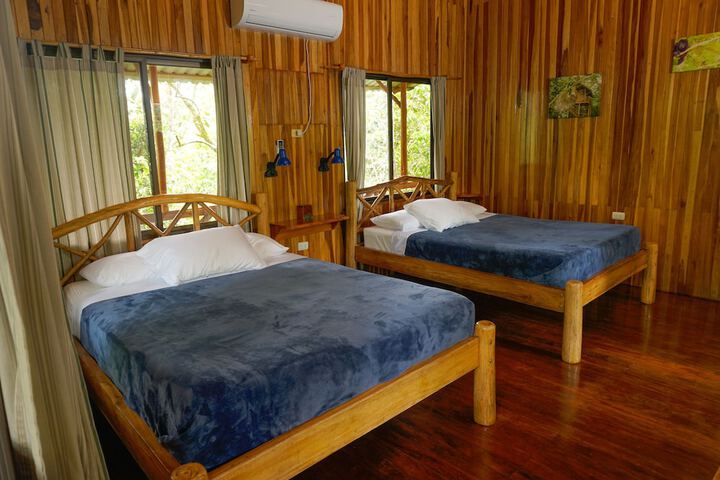 Room 12 of 40