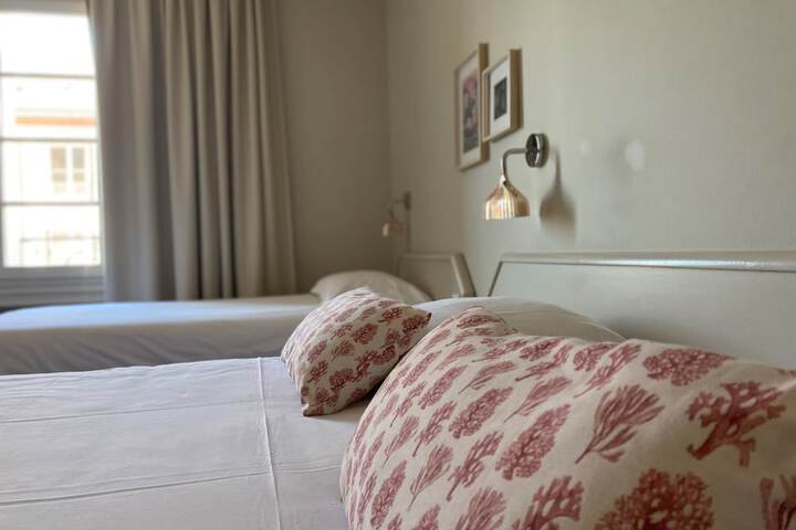 Room 19 of 94
