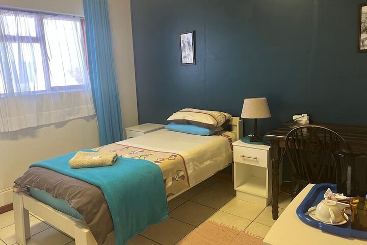 Room 12 of 50