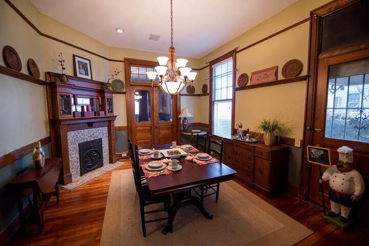 Breakfast/Coffee Service 11 of 22