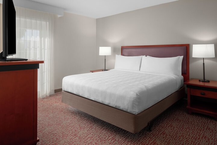 Room 5 of 34