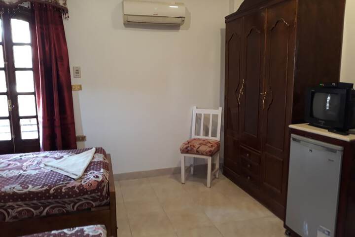 Room 21 of 85