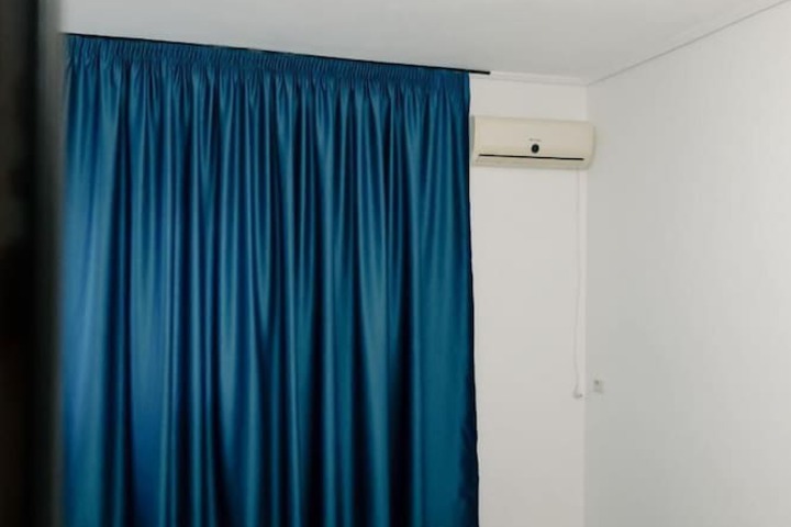 Room 20 of 65