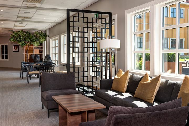 Lobby Photos