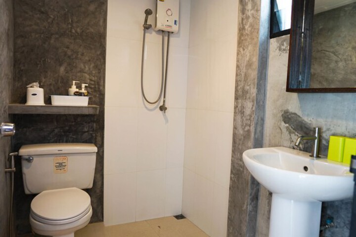 Room 14 of 46