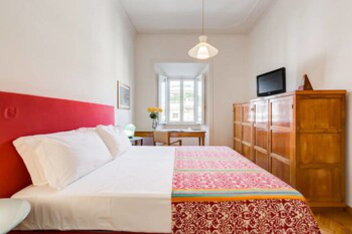 Room 17 of 26