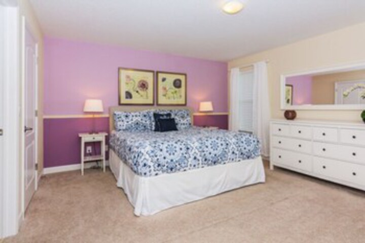 Room 49 of 61