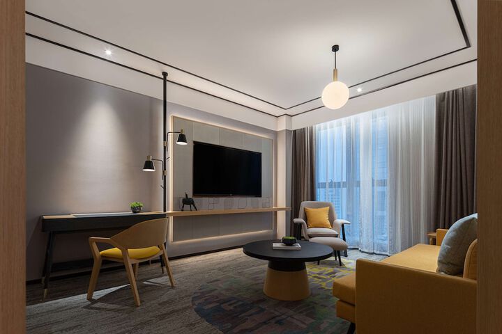 Room 14 of 46