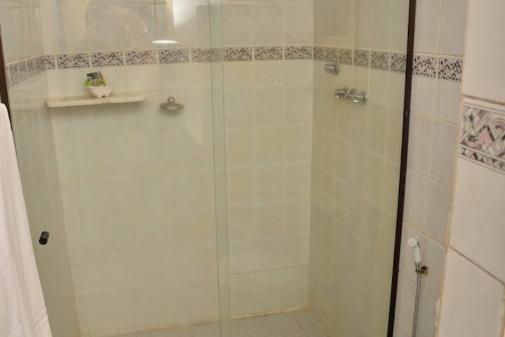 Room 137 of 223