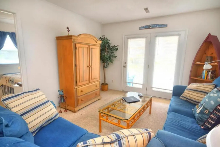 Room 2 of 15