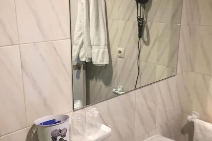 Clean Restrooms