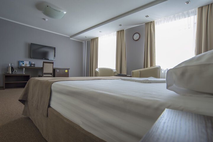 Room 7 of 88