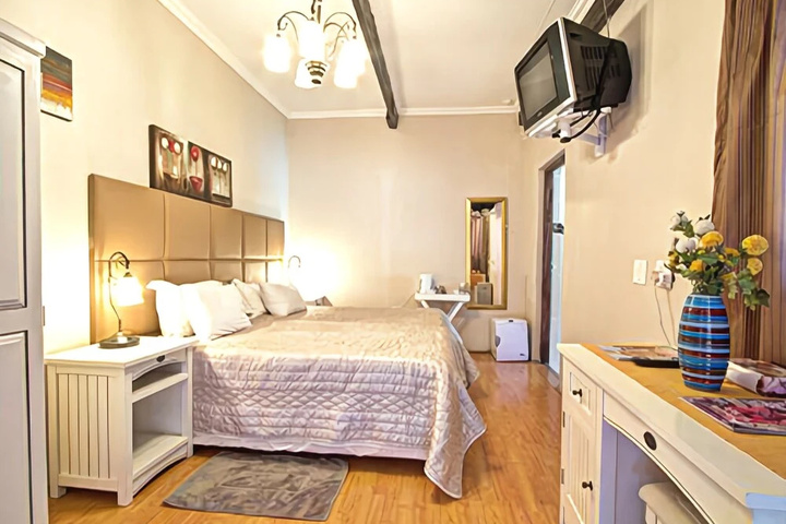 guest_rooms