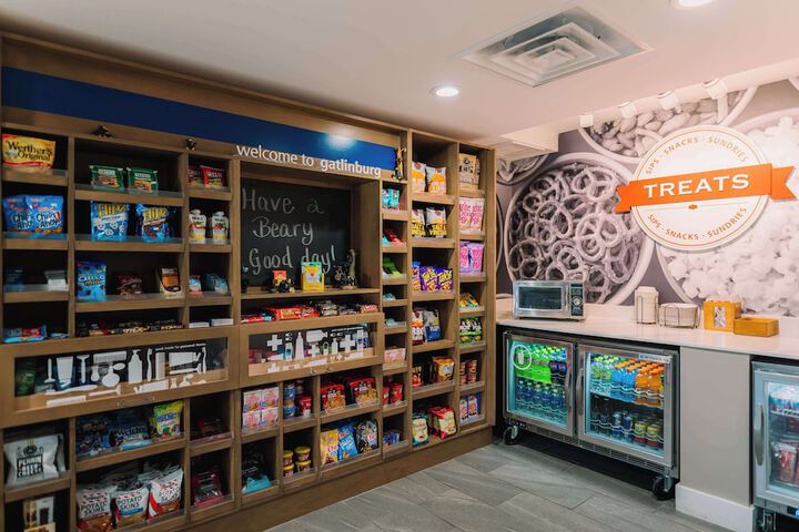 Snack bar