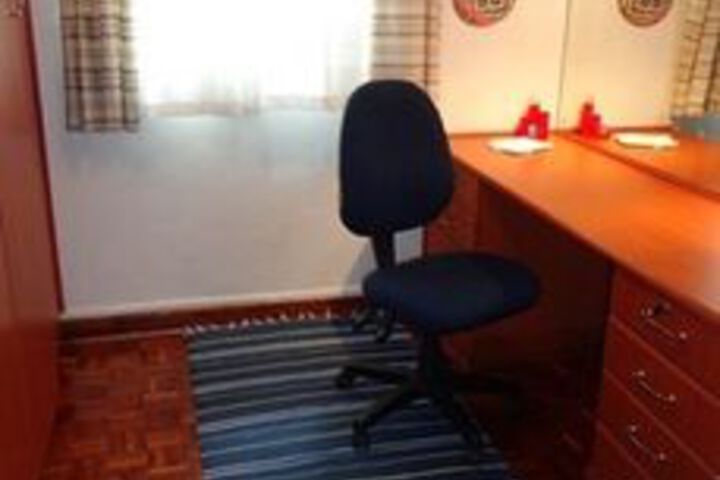 Business Center 6 of 15
