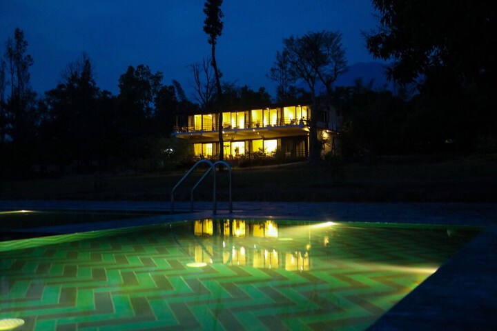 Pool 49 of 129
