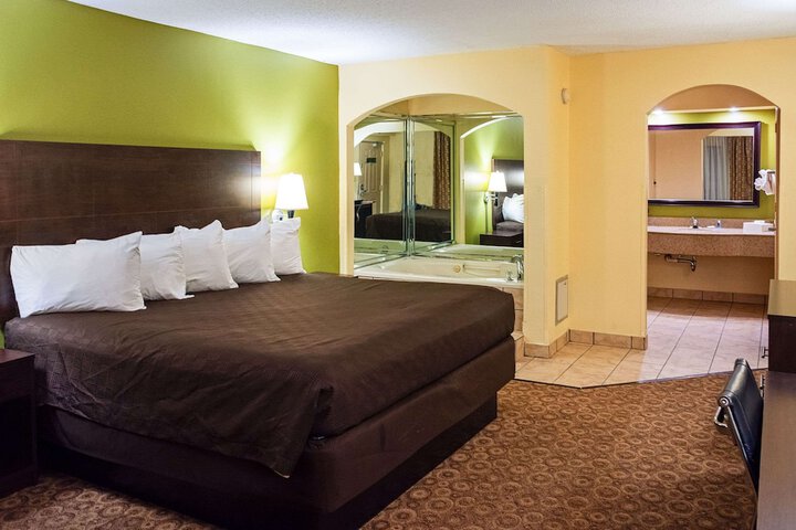 2 Double Beds (4 of 17)