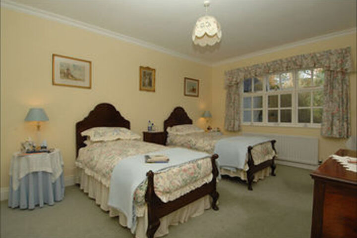 Room 10 of 25