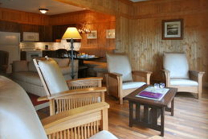 Room 35 of 48