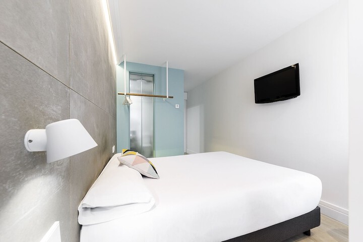 Room 21 of 41