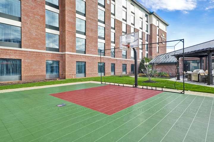 Sport court