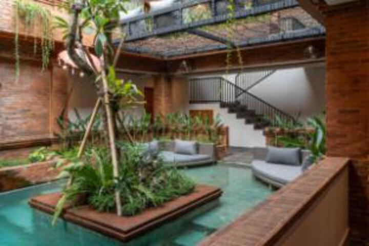 Pool 5 of 22