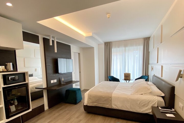 Room 45 of 89