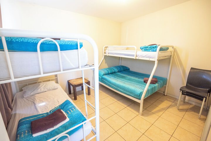 Room 4 of 117
