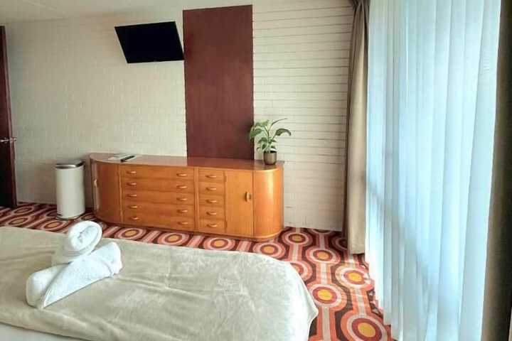 Room 12 of 58