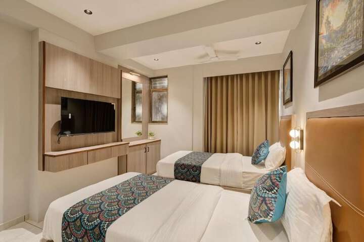 Room 20 of 39