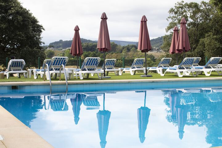 Hotel with Pool