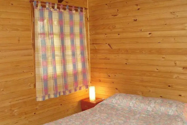 Room 2 of 7