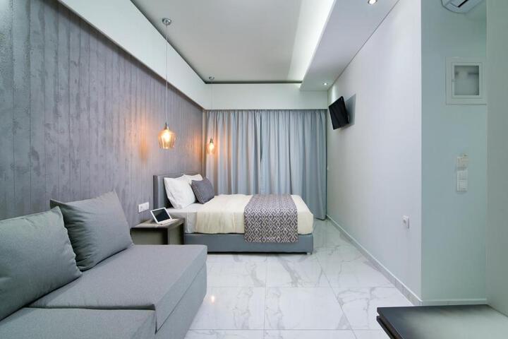 General 33 of 61