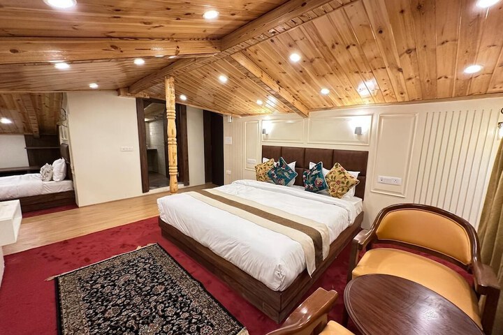 Room 4 of 47