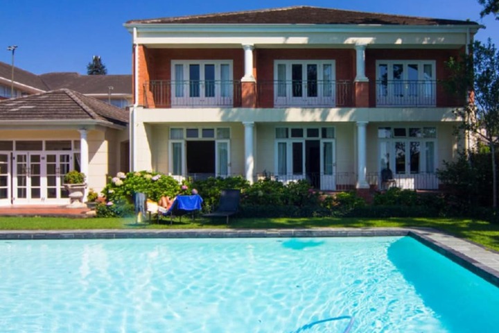 Pool 46 of 94