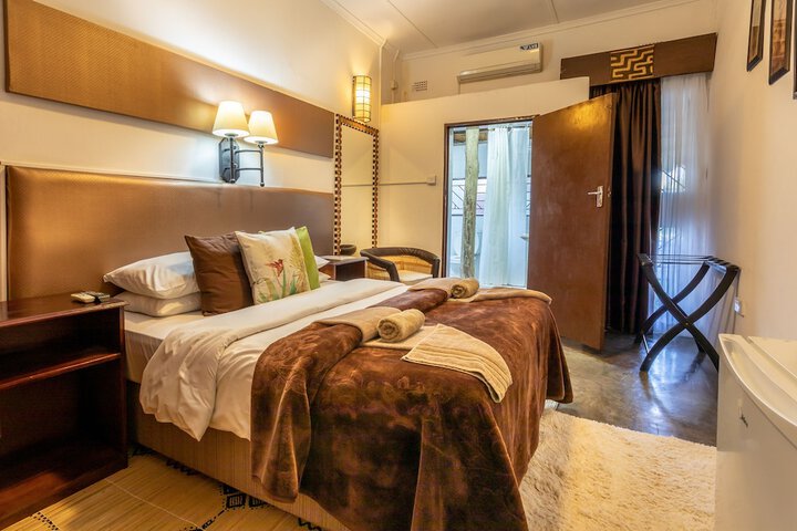 Room 8 of 47