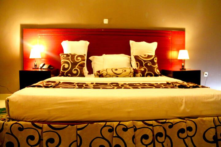 Room 3 of 21
