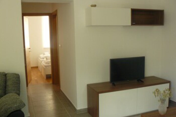 Room 31 of 63