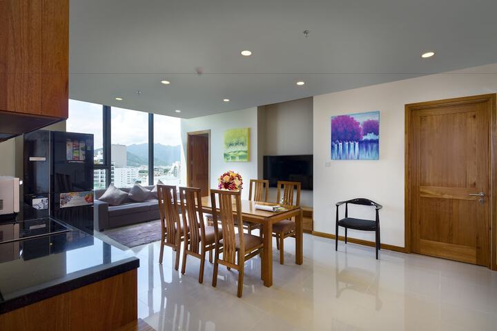 Room 16 of 230