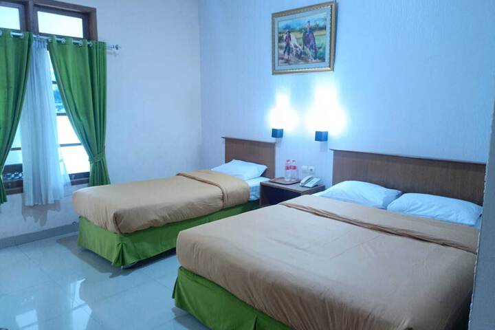 Room 2 of 13