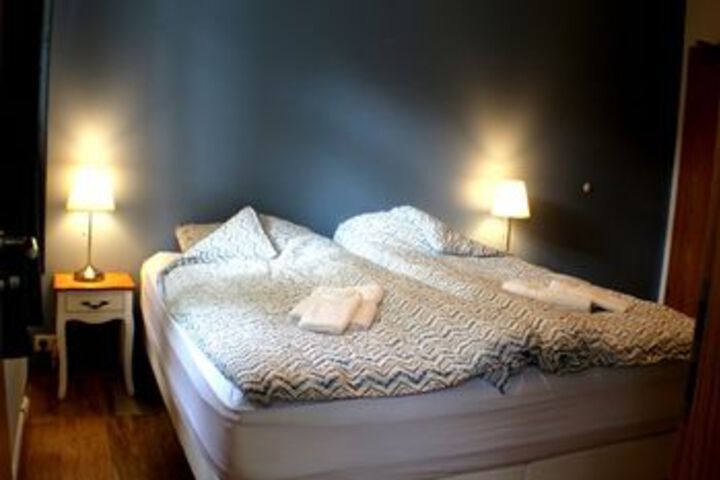 Room 15 of 25