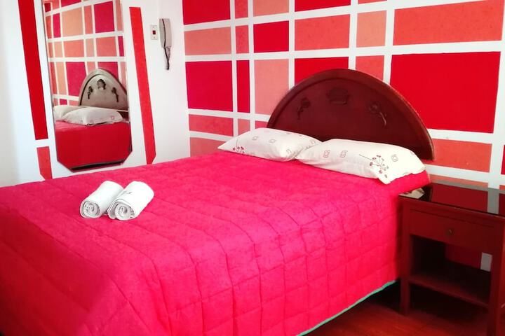 Room 20 of 28