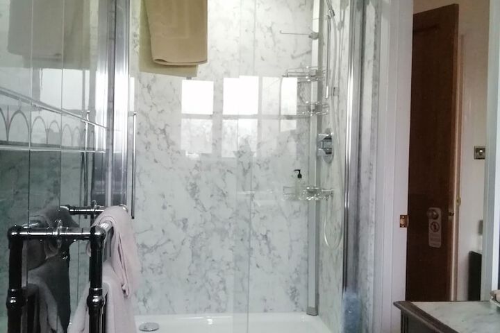 Bathroom Interior Photo