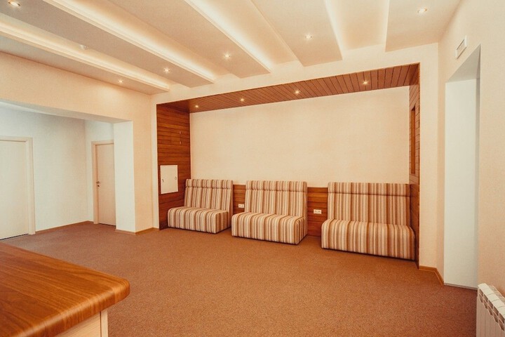 Hotel Interior 4 of 35