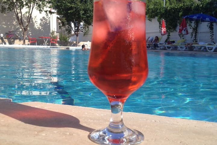 Pool 11 of 29