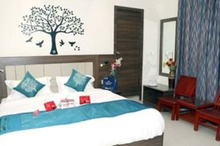 OYO Rooms Bhootnath Market