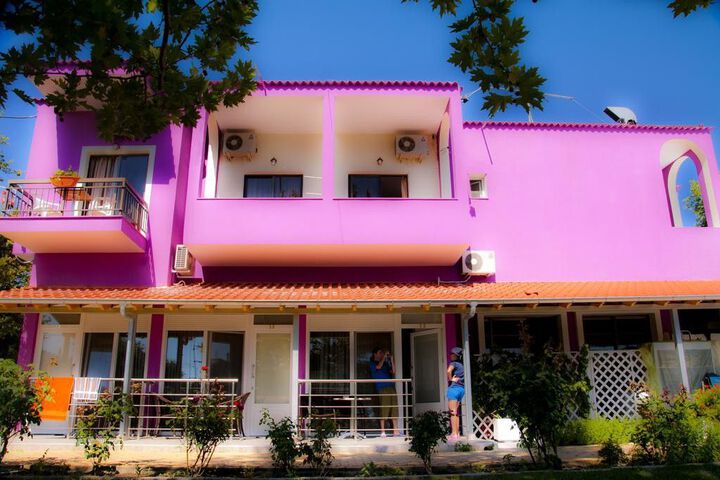 Vournelis Hotel
