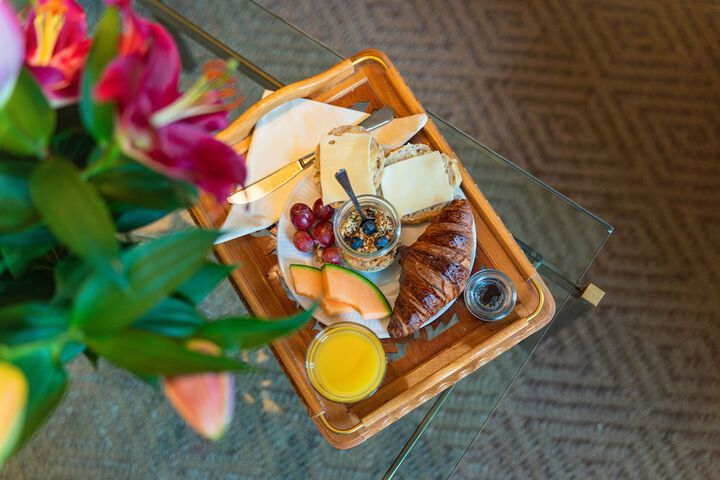 Breakfast/Coffee Service 32 of 35