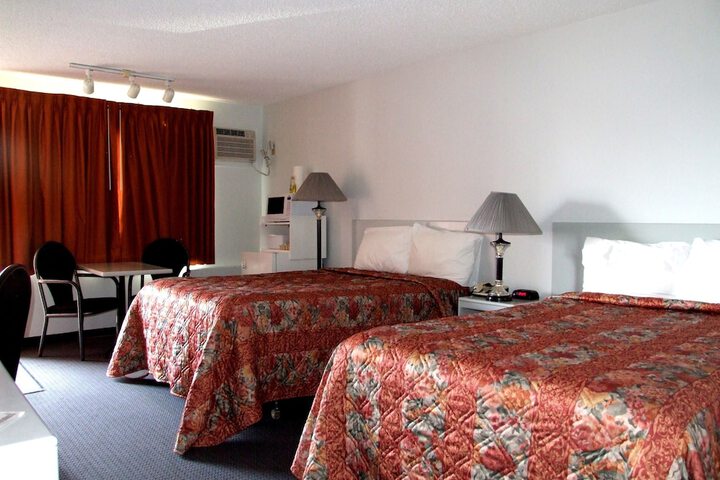 Room 8 of 53