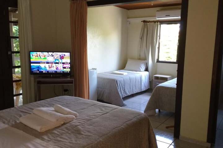 Room 4 of 41